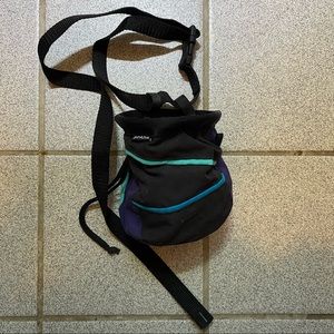 Prana Rock-climbing Chalk Bag + Chalk Ball